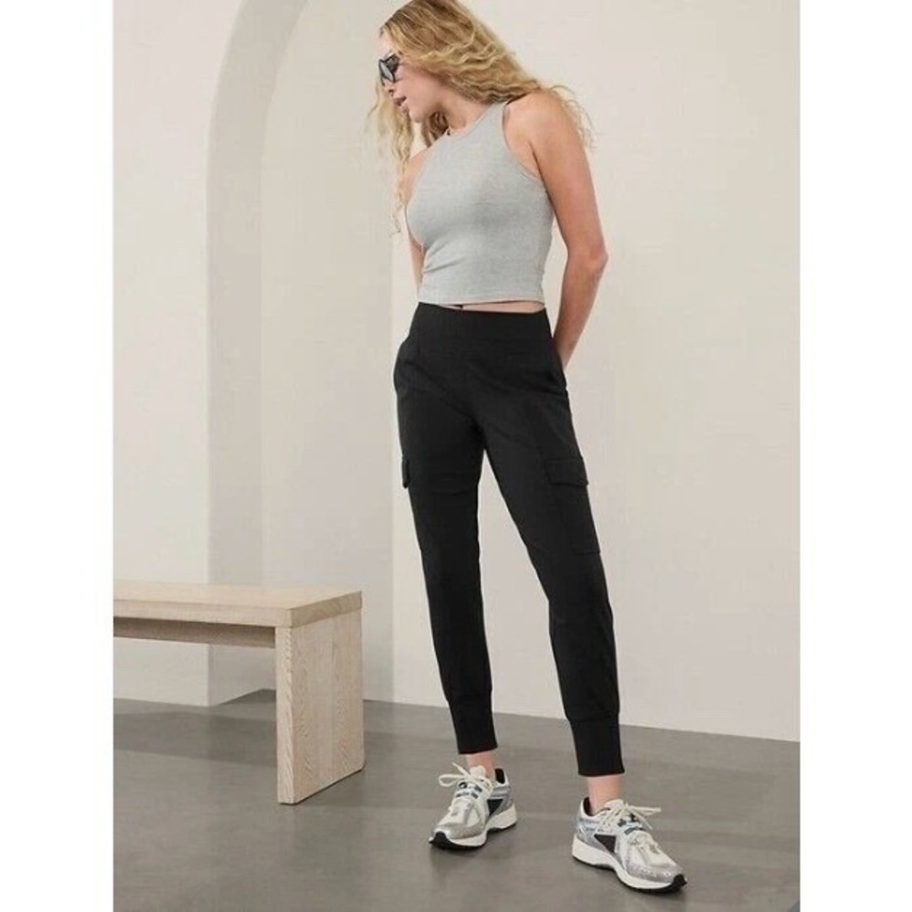 Athleta Venice High Rise Cargo Jogger Womens S